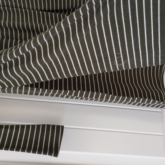 Green and white striped cardigan/open sweater. - Picture 3 of 3